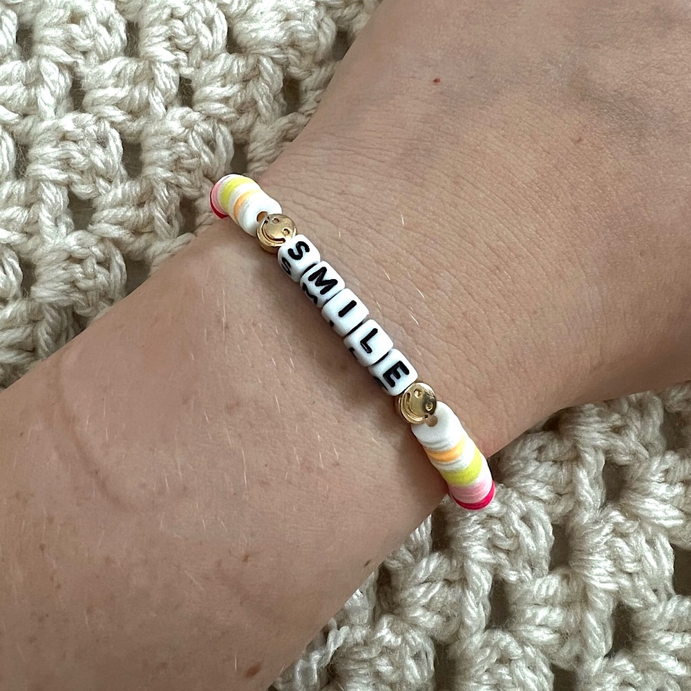 Remember to smile stacking bracelet